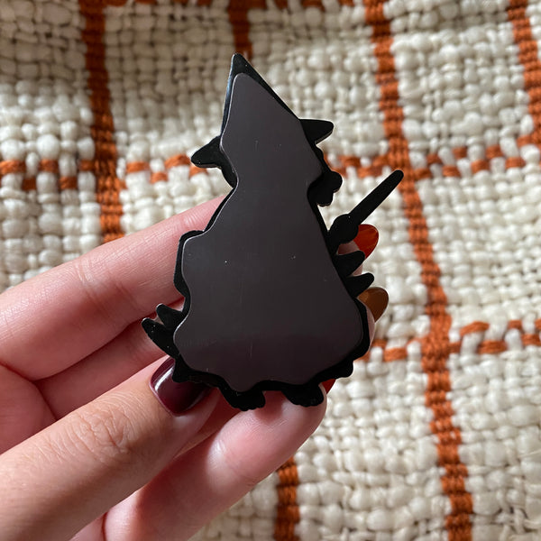 Spooky Trash Magnet