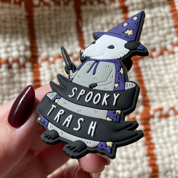 Spooky Trash Magnet